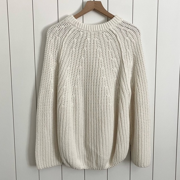 Free People Oversized Knit Sweater in White - Picture 6 of 6